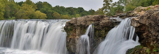 branson-missouri-spinnaker-resorts-facebook-roaring-river-state-park-grand-falls